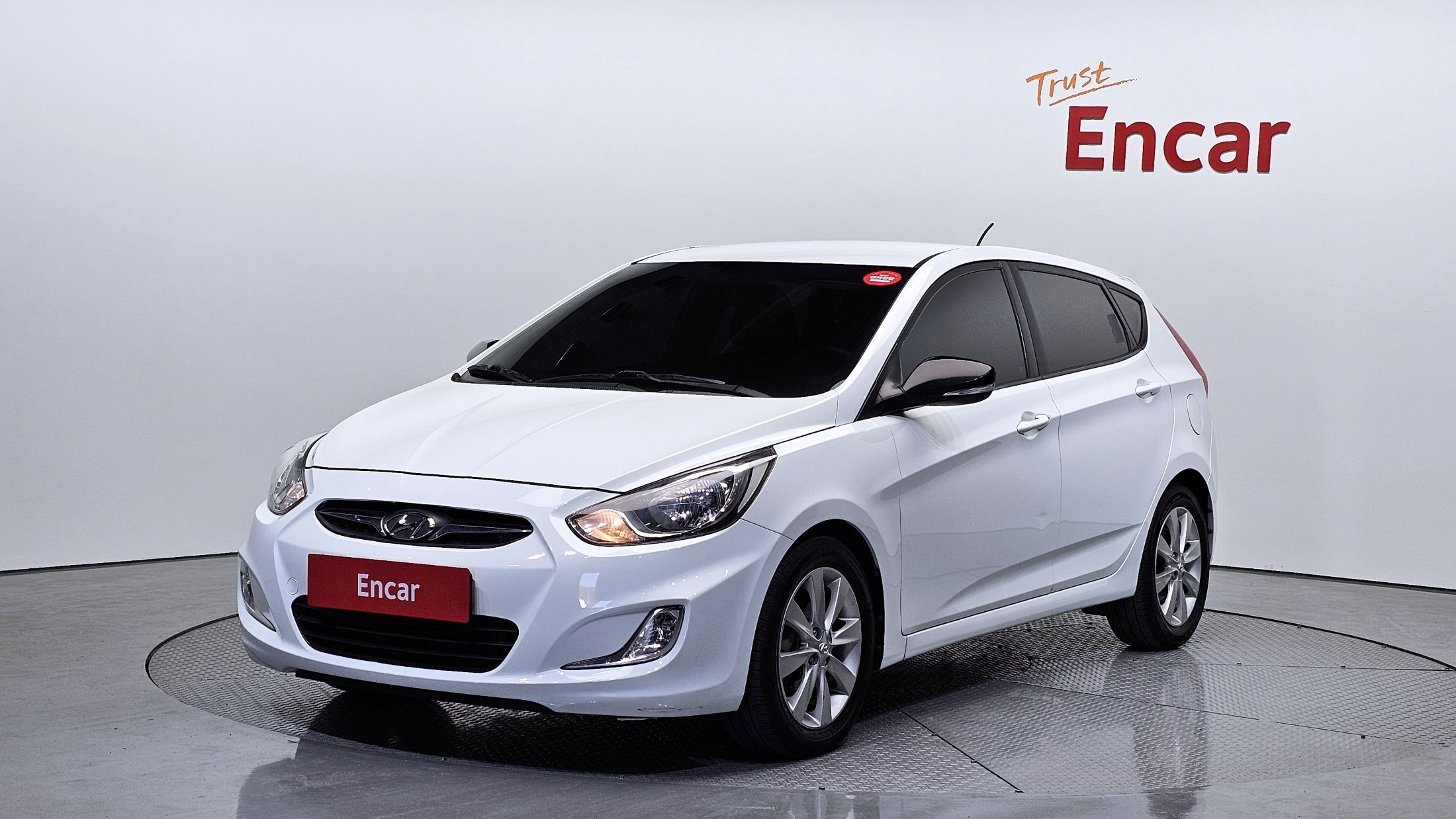 HYUNDAI ACCENT NEW 2013