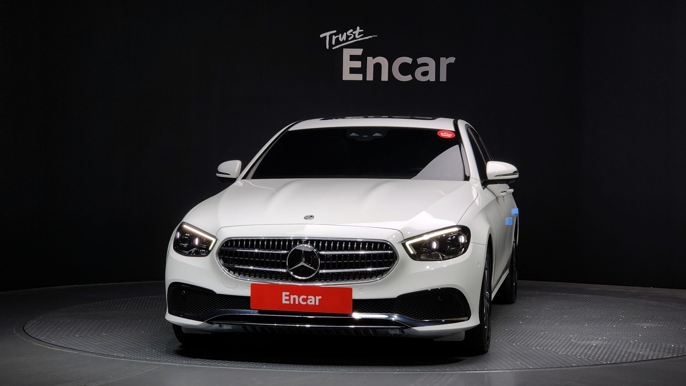 MERCEDES BENZ E-CLASS W213 2022