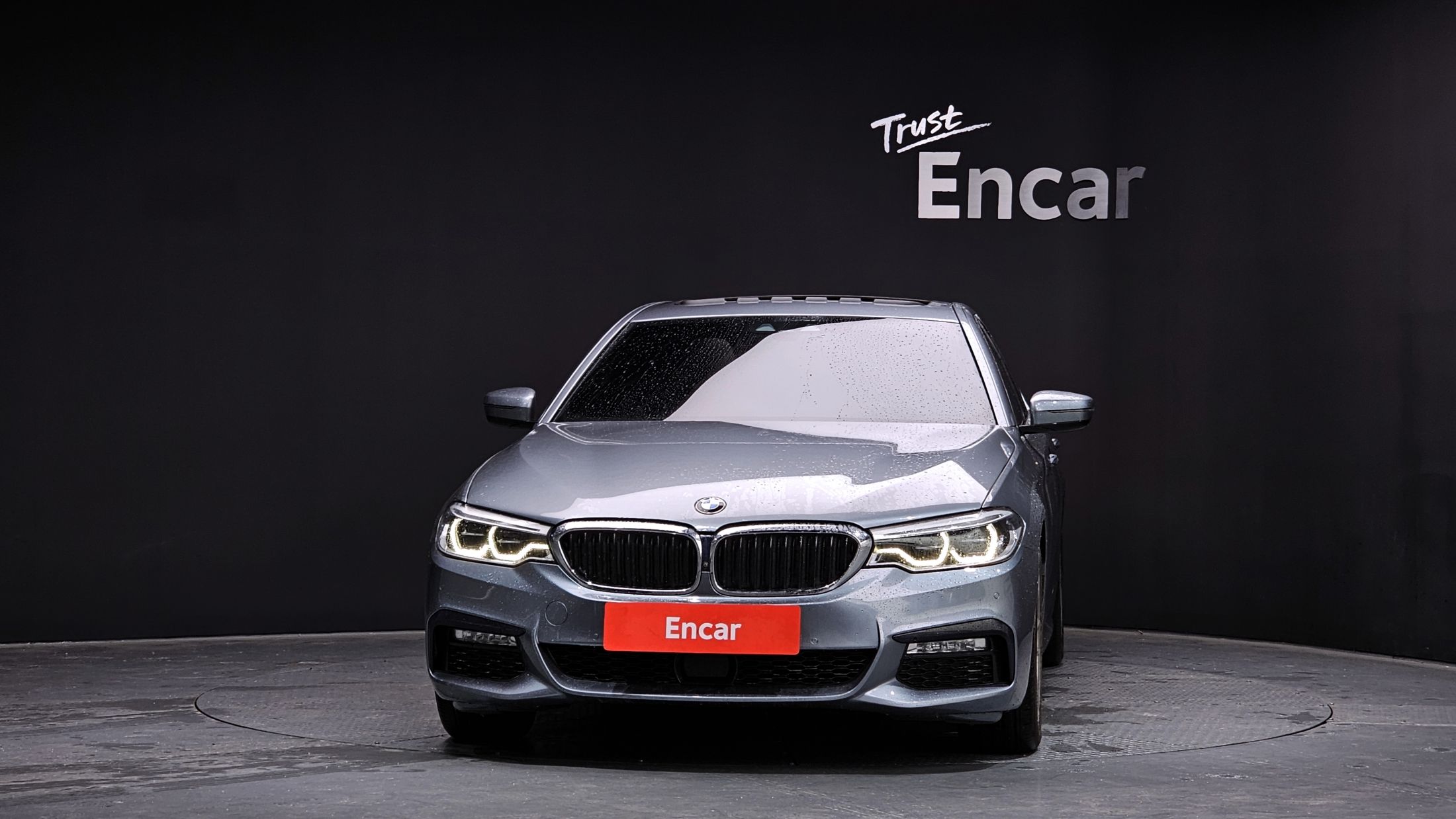 BMW 5-SERIES G30 2018