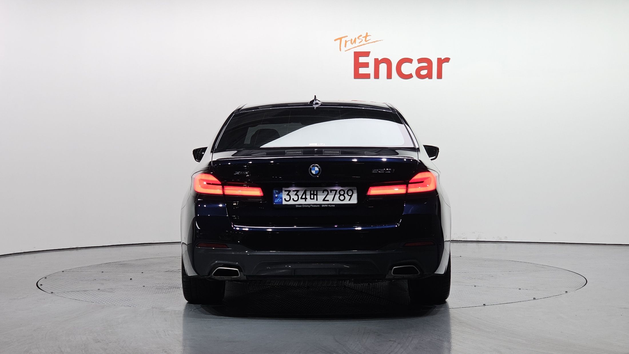 BMW 5-SERIES G30