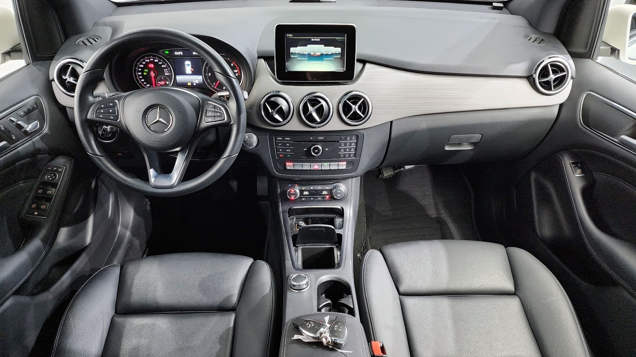 MERCEDES BENZ B-CLASS W246 2017