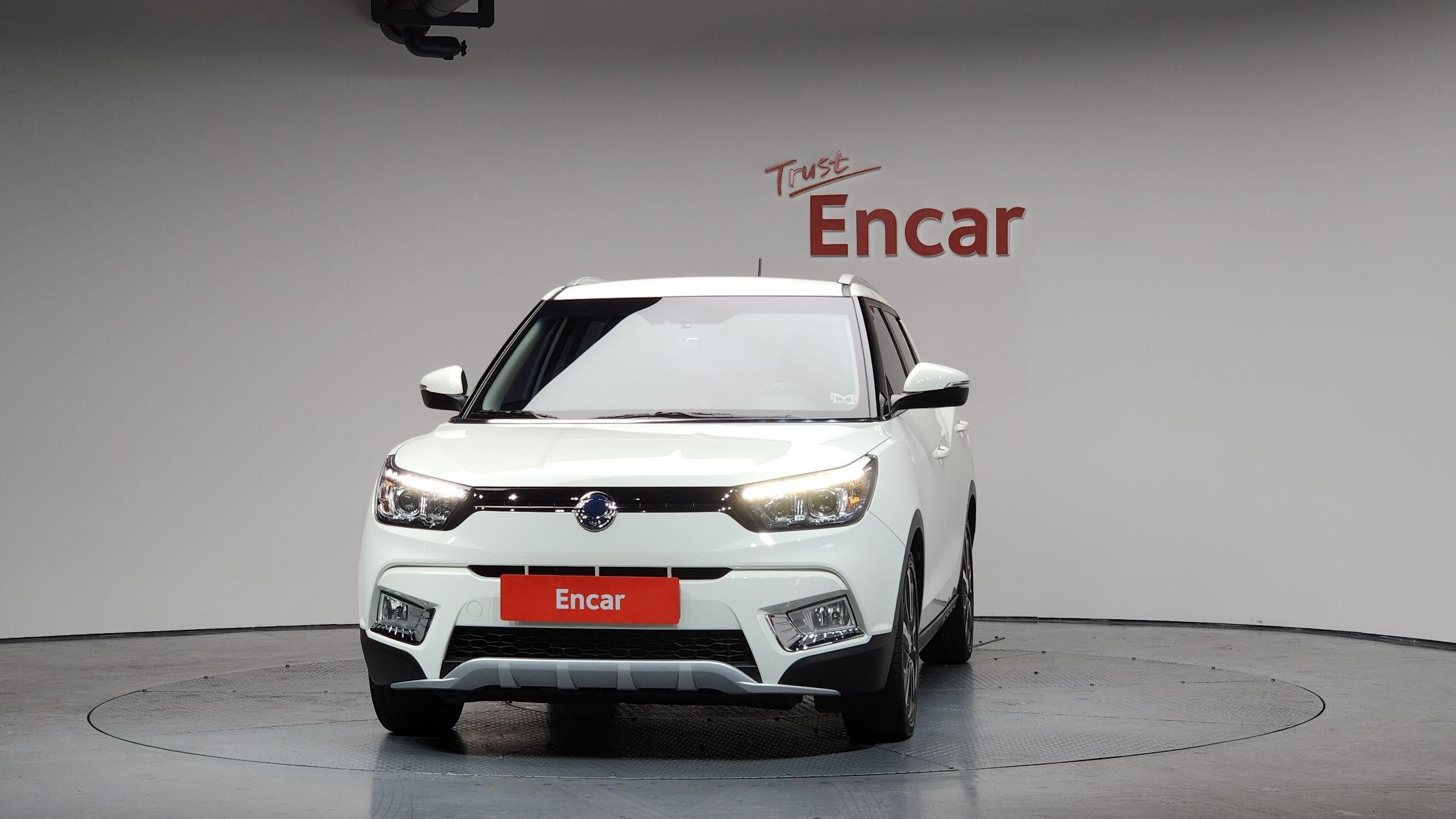 SSANGYONG TIVOLI 2016