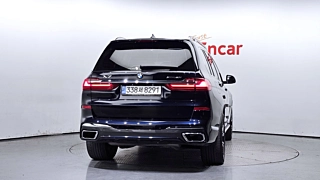 BMW X7 G07 2022