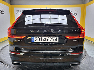 VOLVO XC60 2018