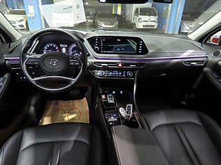 HYUNDAI SONATA DN8 2021