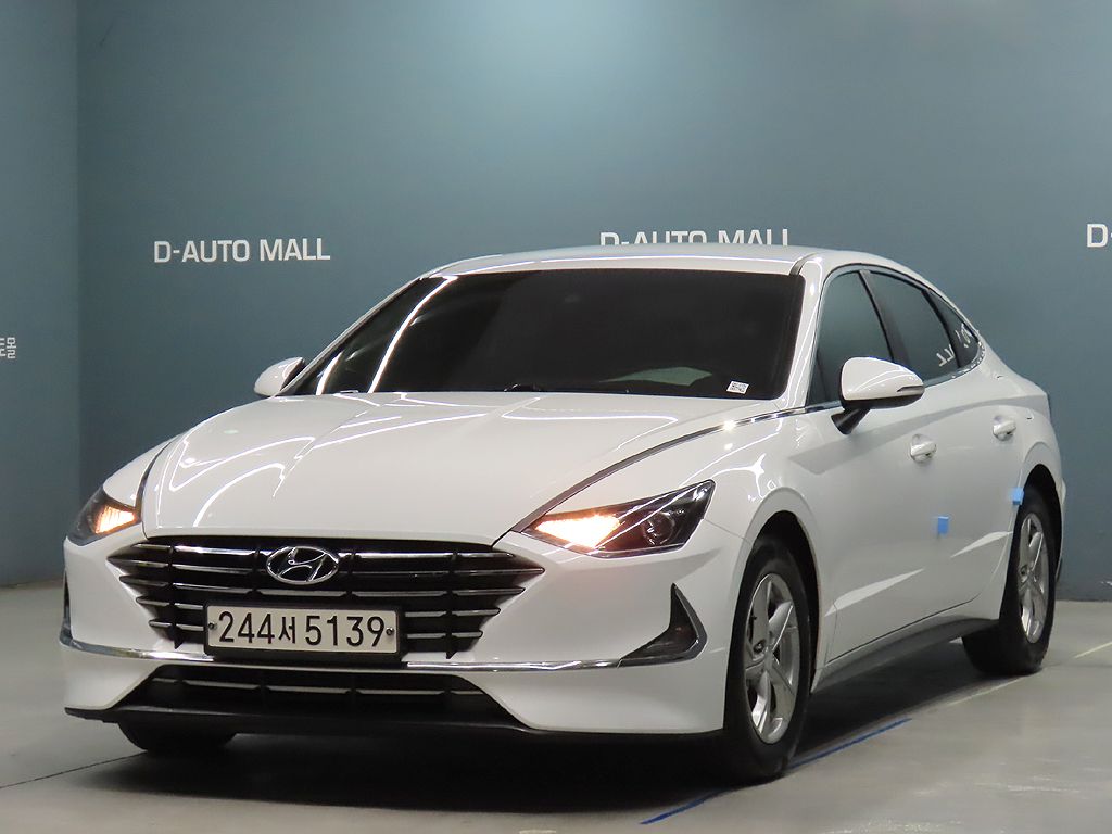 HYUNDAI SONATA DN8