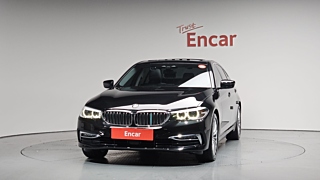 BMW 5-SERIES G30 2019