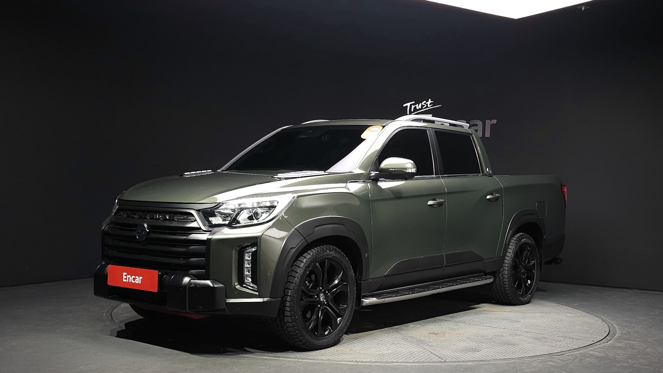 SSANGYONG REXTON SPORTS CAR
