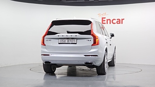 VOLVO XC90 2017