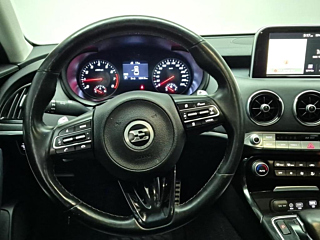 KIA STINGER 2017