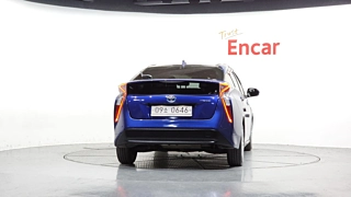 TOYOTA PRIUS 2016