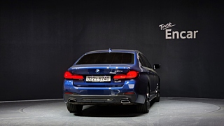 BMW 5-SERIES G30 2021