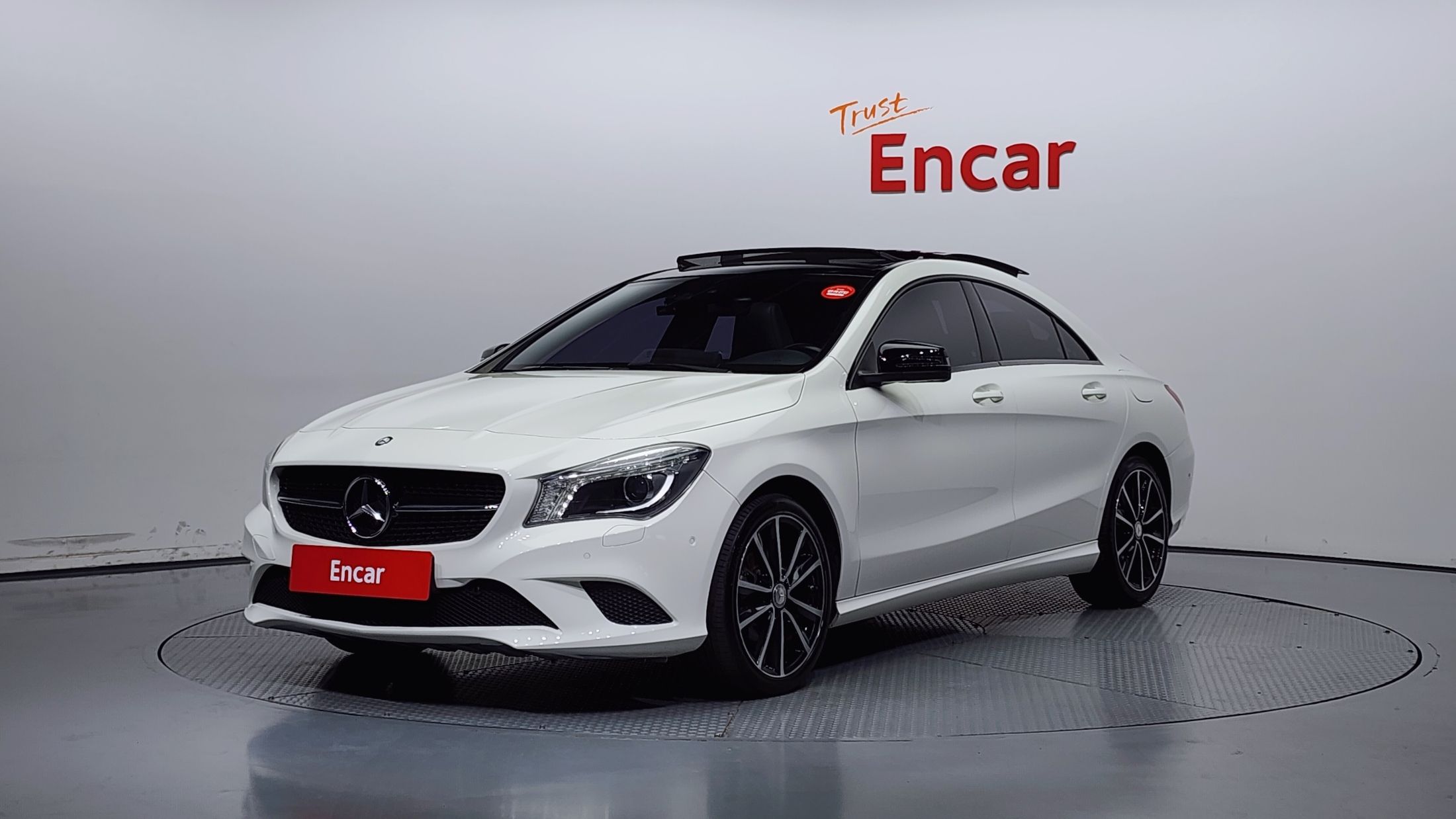 MERCEDES BENZ CLA-CLASS C117 2015
