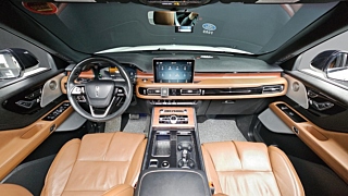 LINCOLN AVIATOR 2023