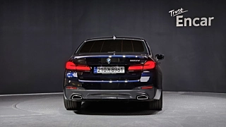 BMW 5-SERIES G30 2023