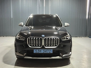 BMW IX1 U11 2023