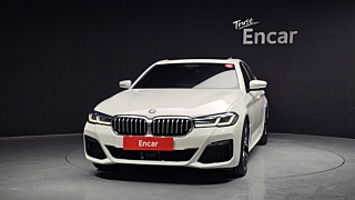 BMW 5-SERIES G30 2021