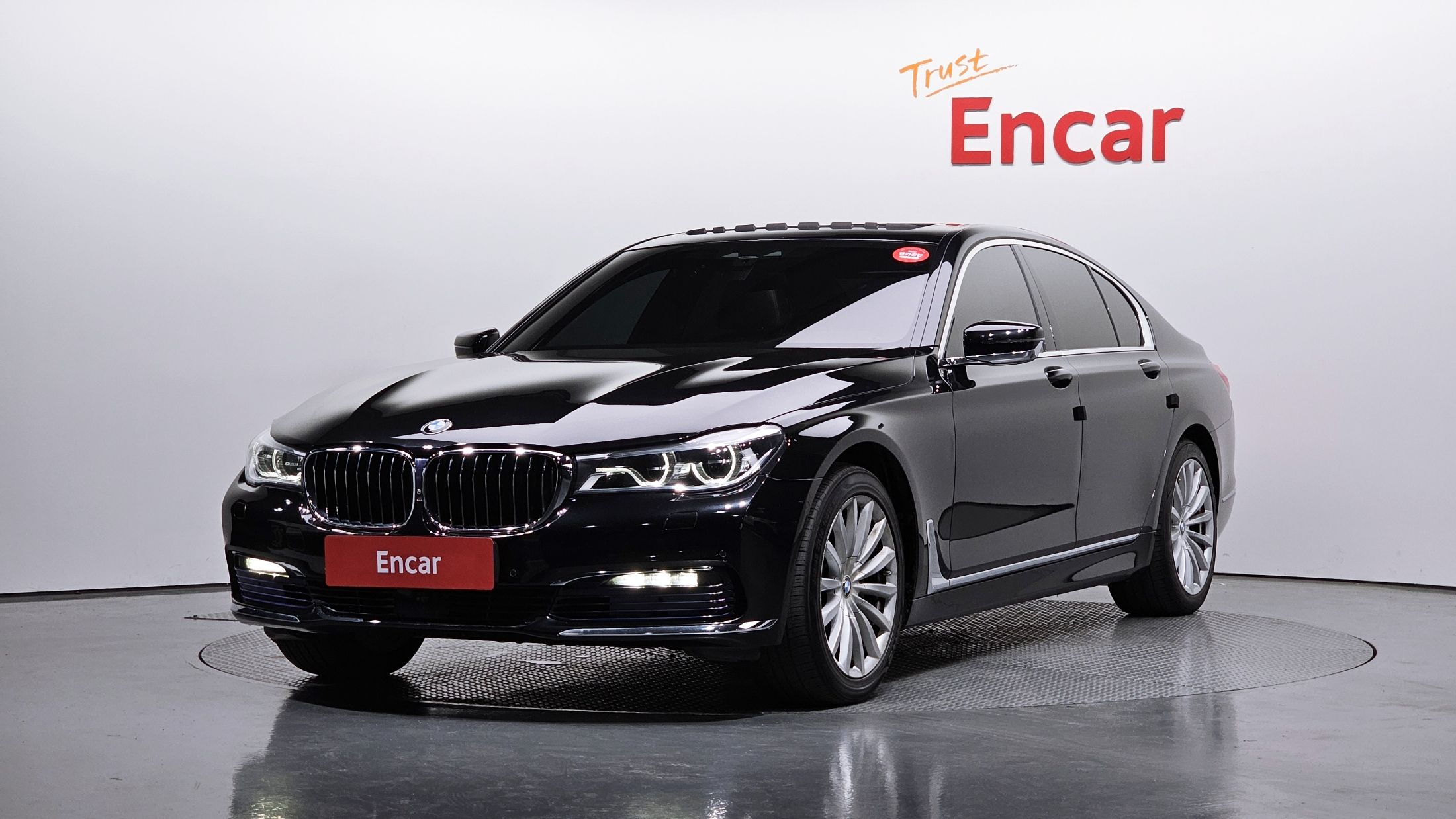 BMW 7-SERIES G11
