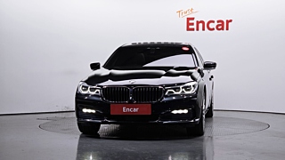 BMW 7-SERIES G11 2016