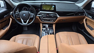 BMW 5-SERIES G30 2018