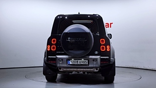 LAND ROVER DEFENDER L663 2023