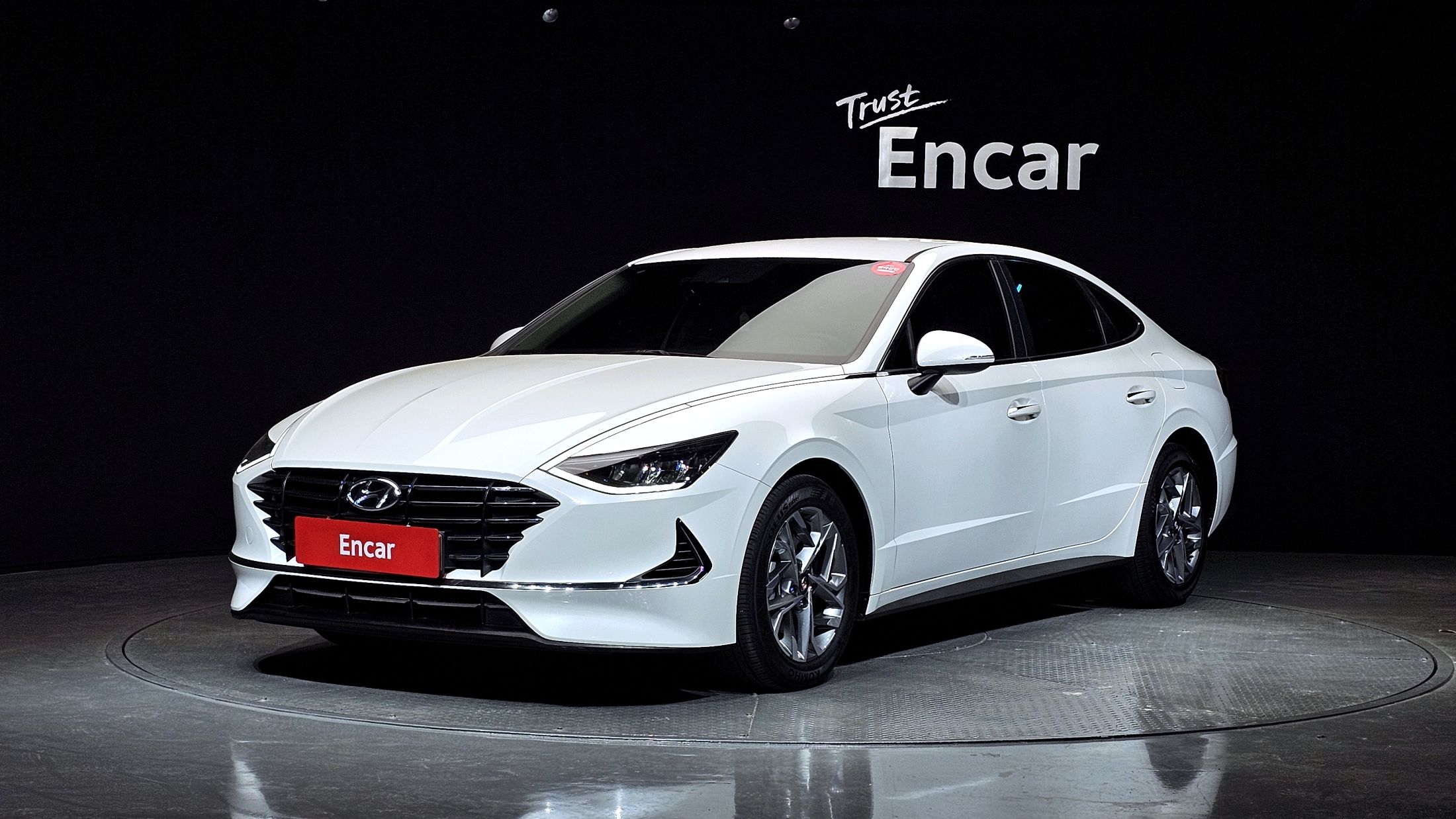 HYUNDAI SONATA DN8 2019