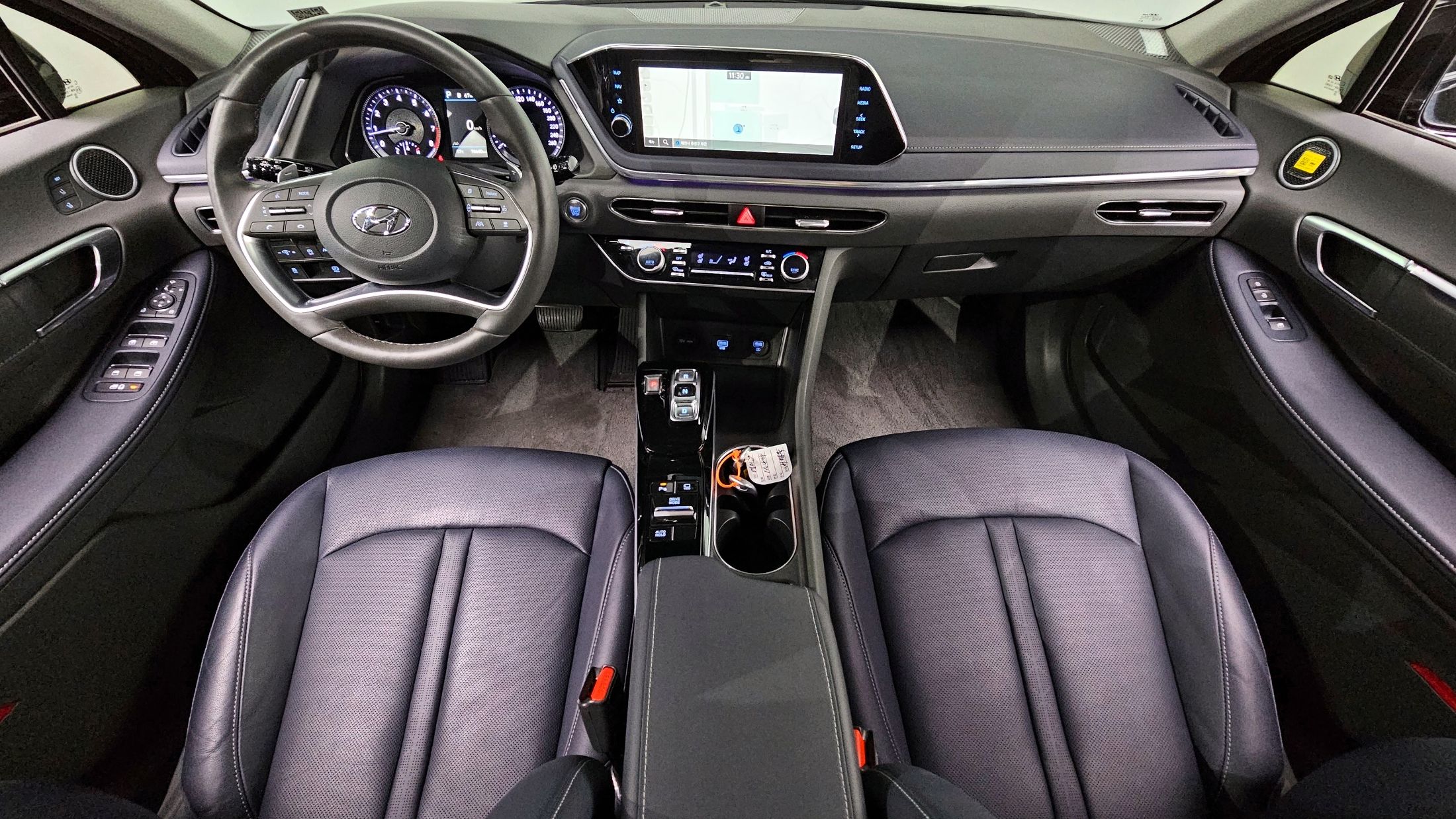 HYUNDAI SONATA DN8