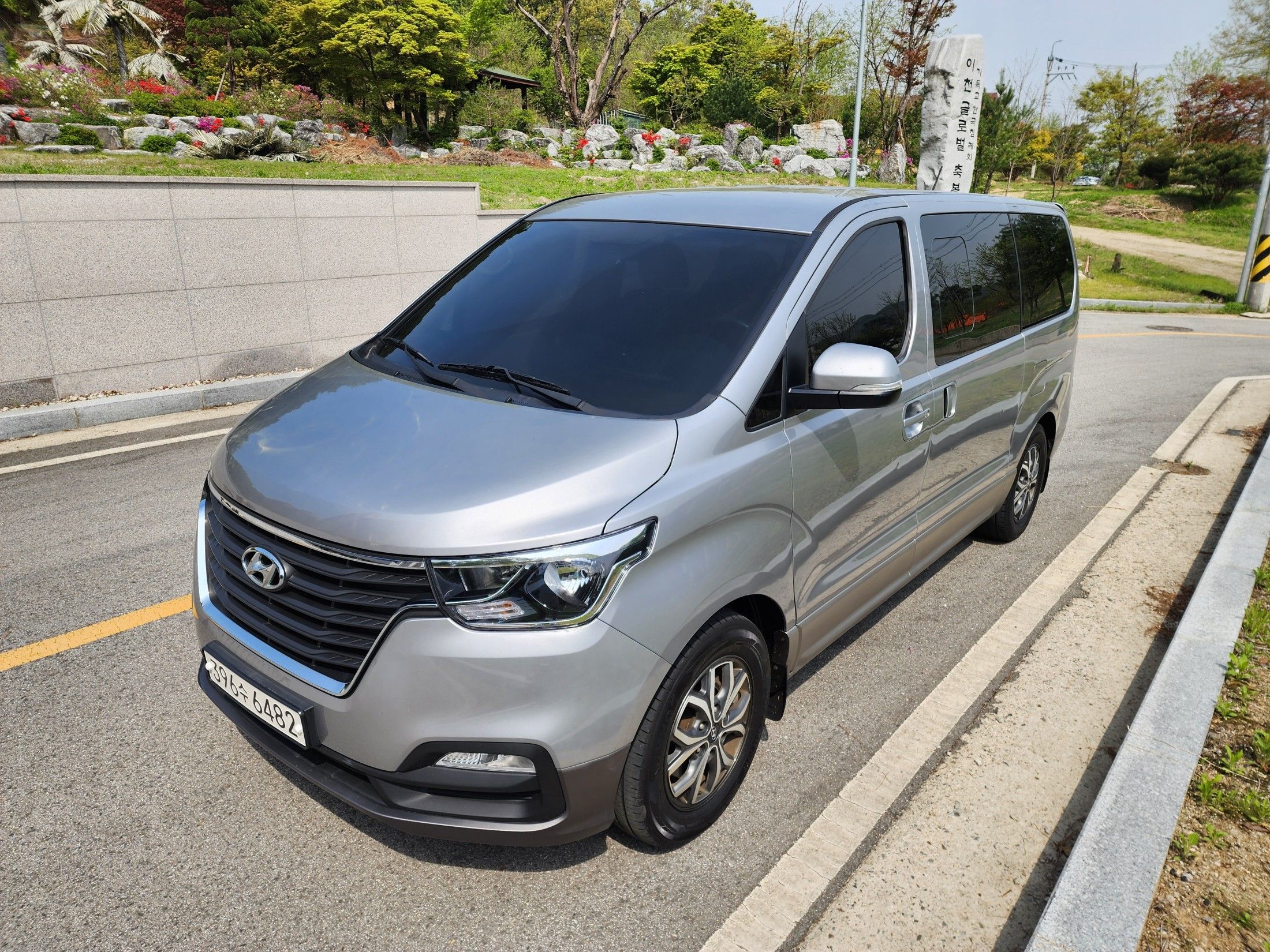 HYUNDAI STAREX GRAND 2020