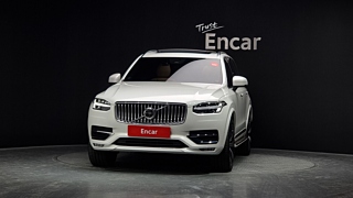 VOLVO XC90 2023