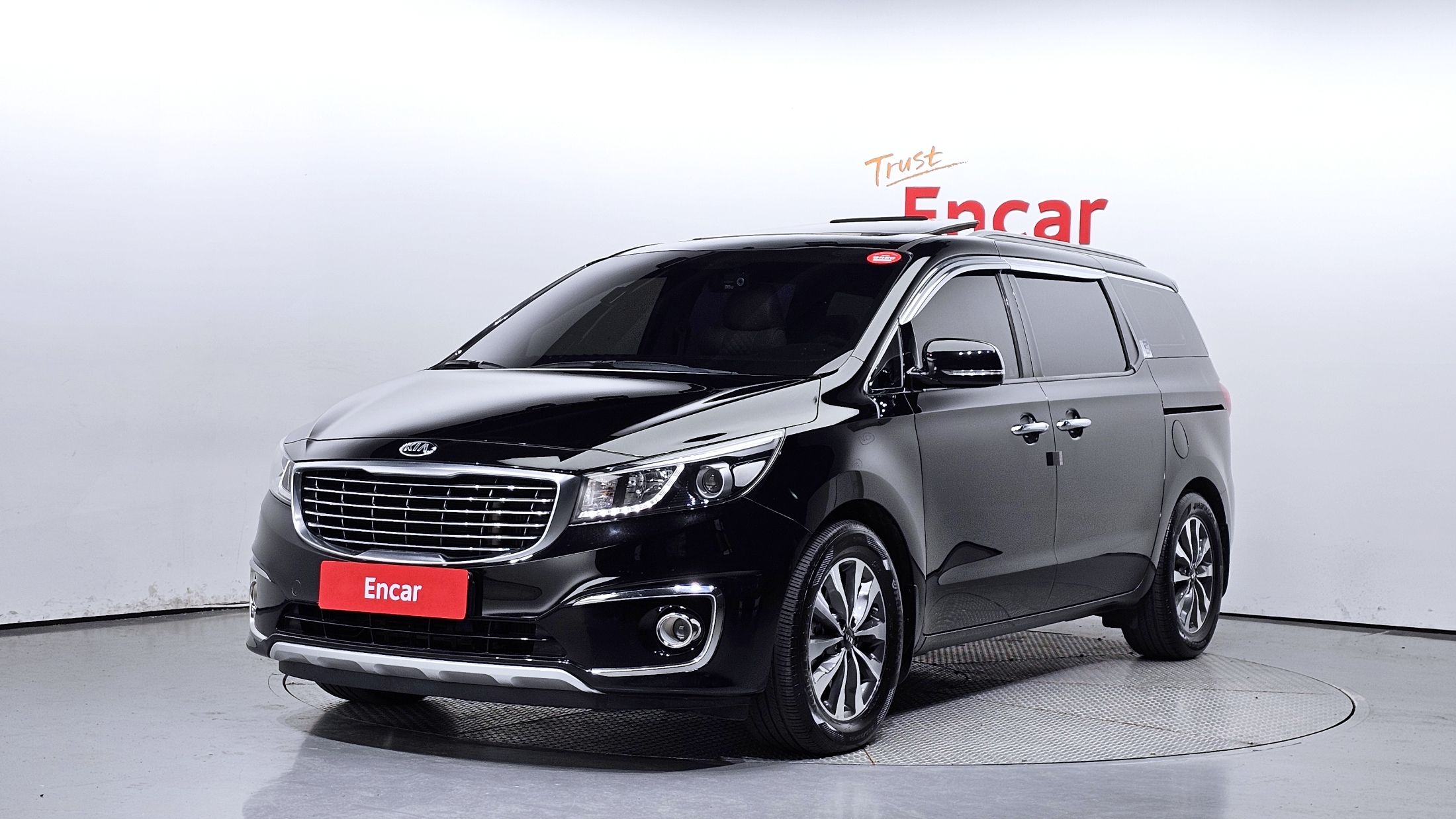 KIA CARNIVAL 2014