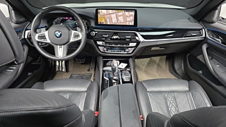 BMW 5-SERIES G30 2020