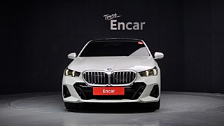 BMW 5-SERIES G60 2024