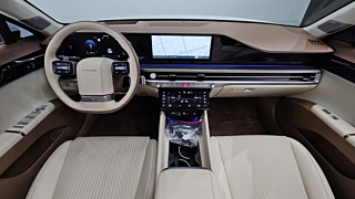 HYUNDAI GRANDEUR GN7 2023
