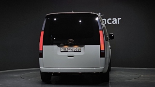 HYUNDAI STARIA 2023