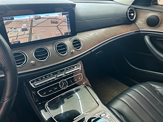 MERCEDES BENZ E-CLASS W213 2017