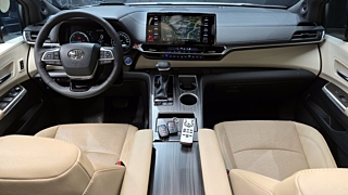 TOYOTA SIENNA 2022