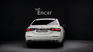 MERCEDES BENZ E-CLASS W213 2022