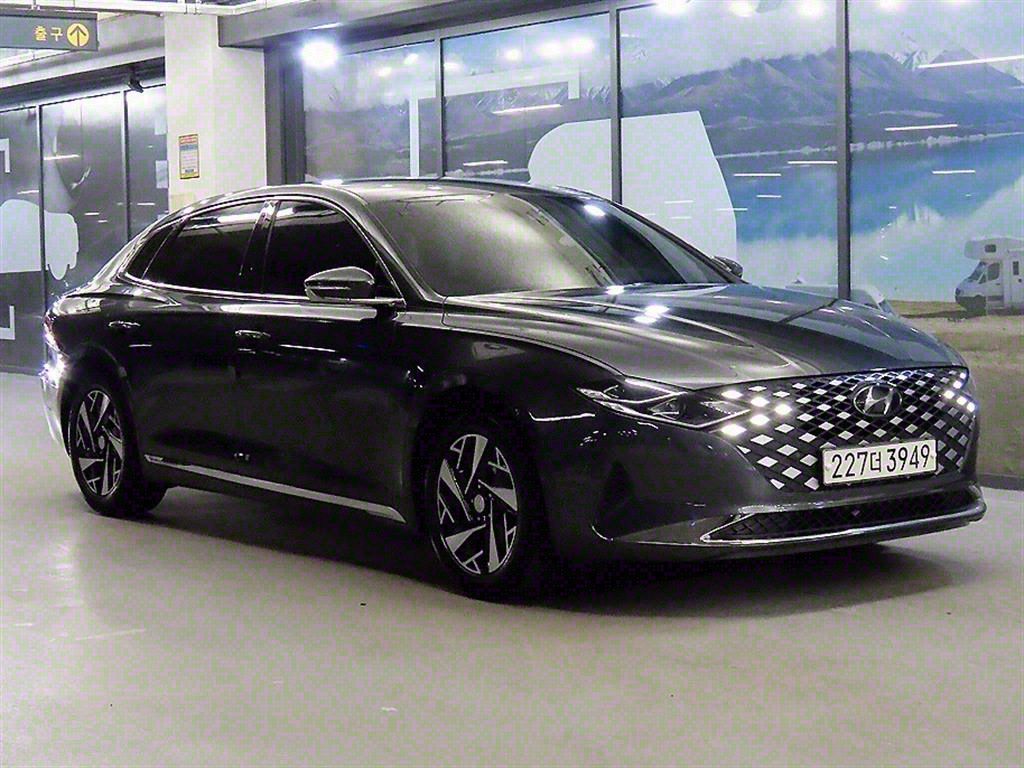 HYUNDAI GRANDEUR IG HYBRID 2021