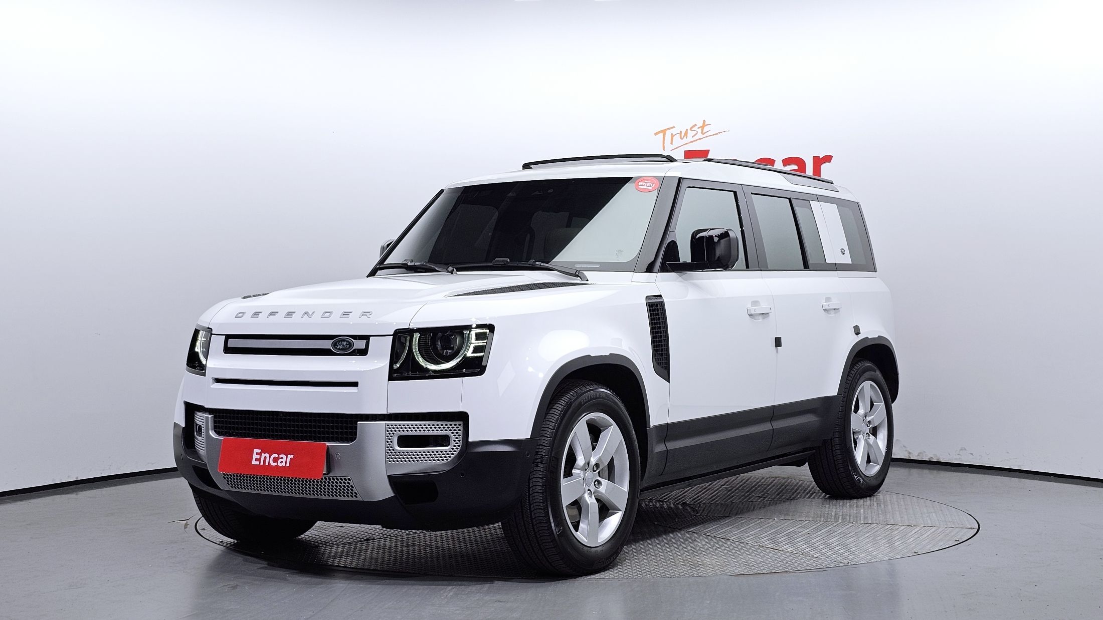 LAND ROVER DEFENDER L663