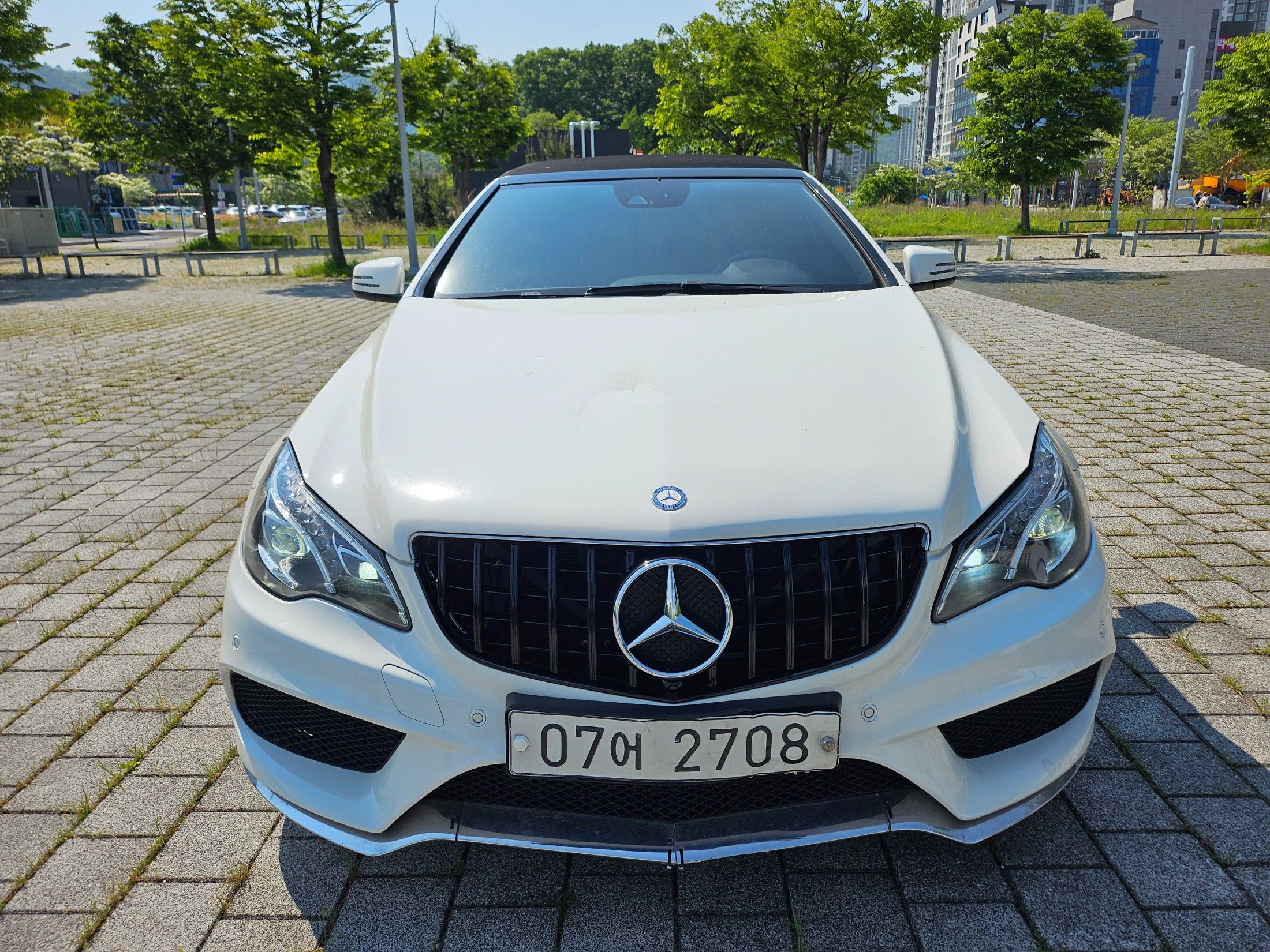 MERCEDES BENZ E-CLASS W212