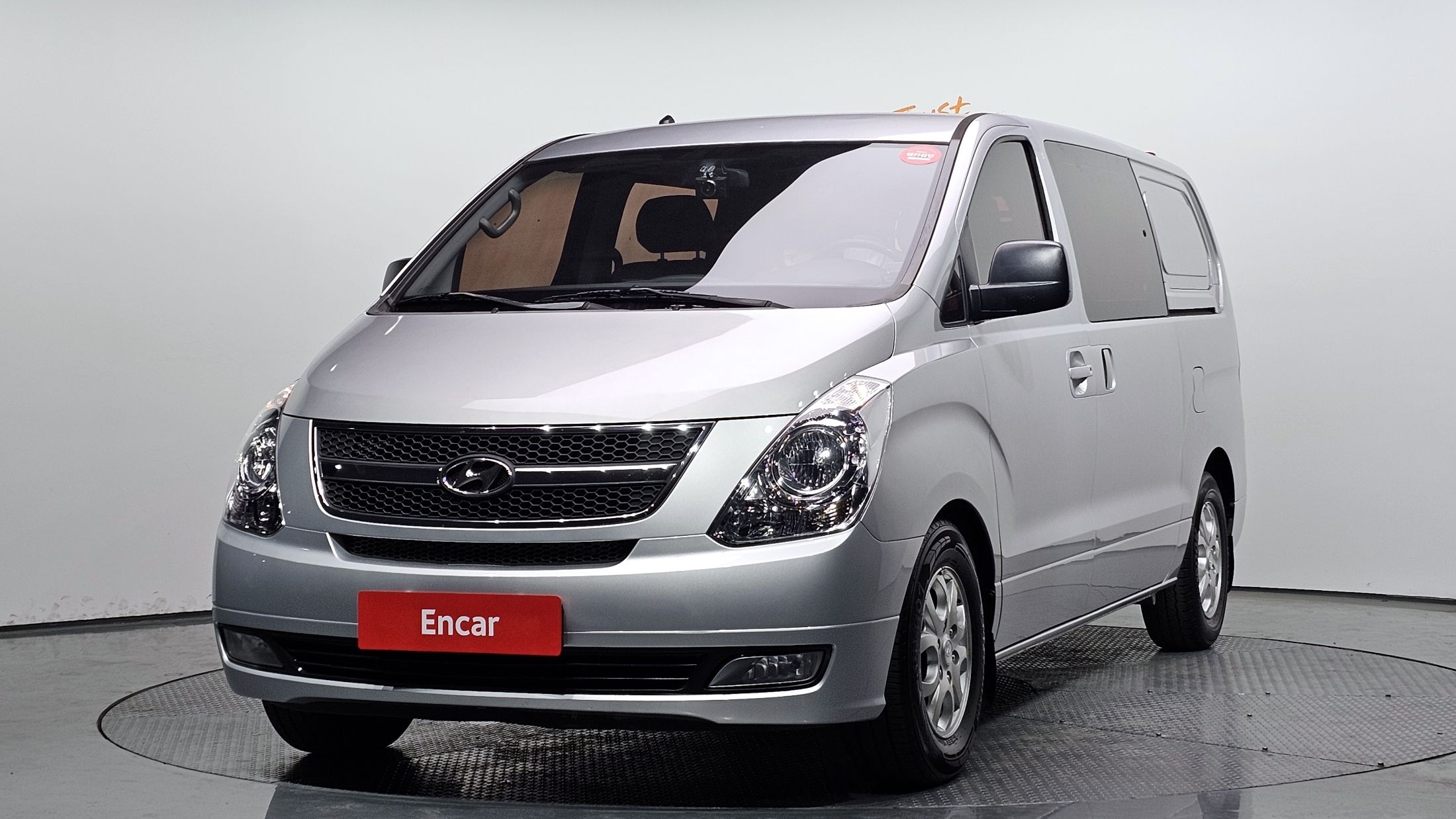HYUNDAI STAREX GRAND
