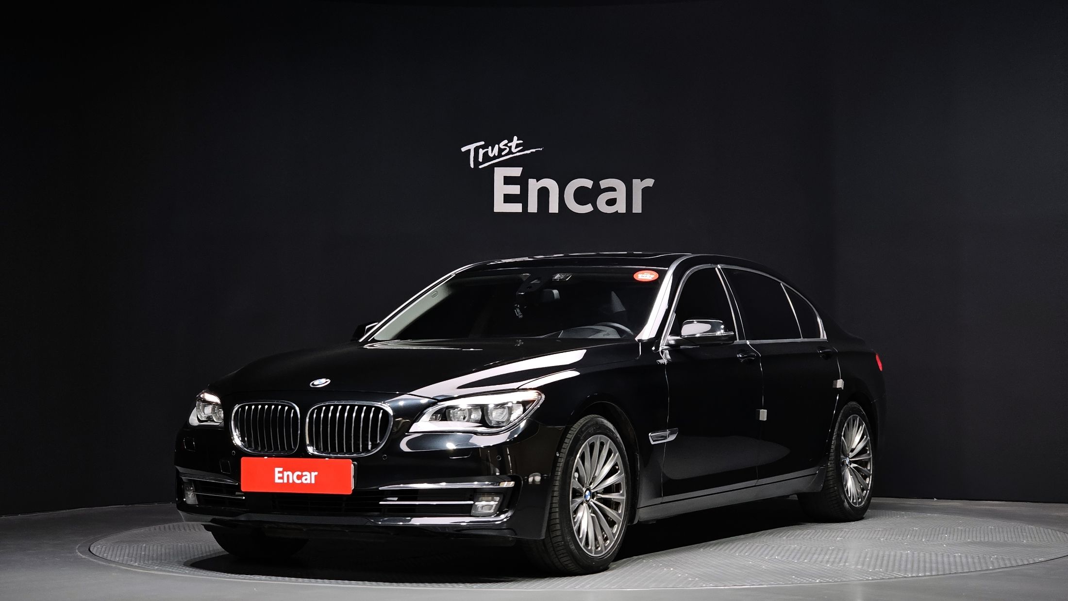 BMW 7-SERIES F01