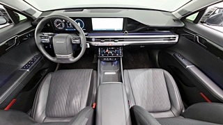 HYUNDAI GRANDEUR GN7 2023