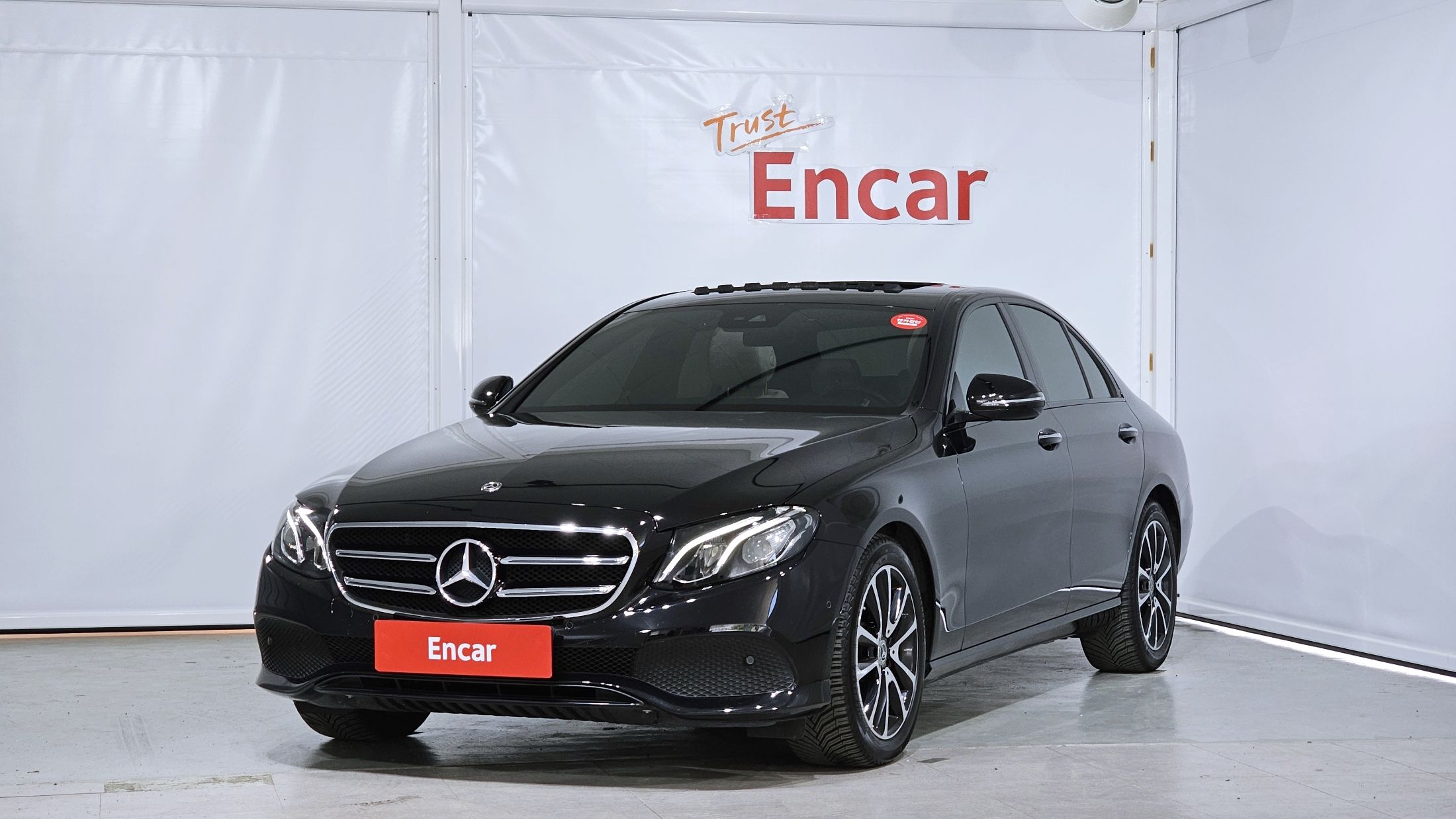 MERCEDES BENZ E-CLASS W213 2020