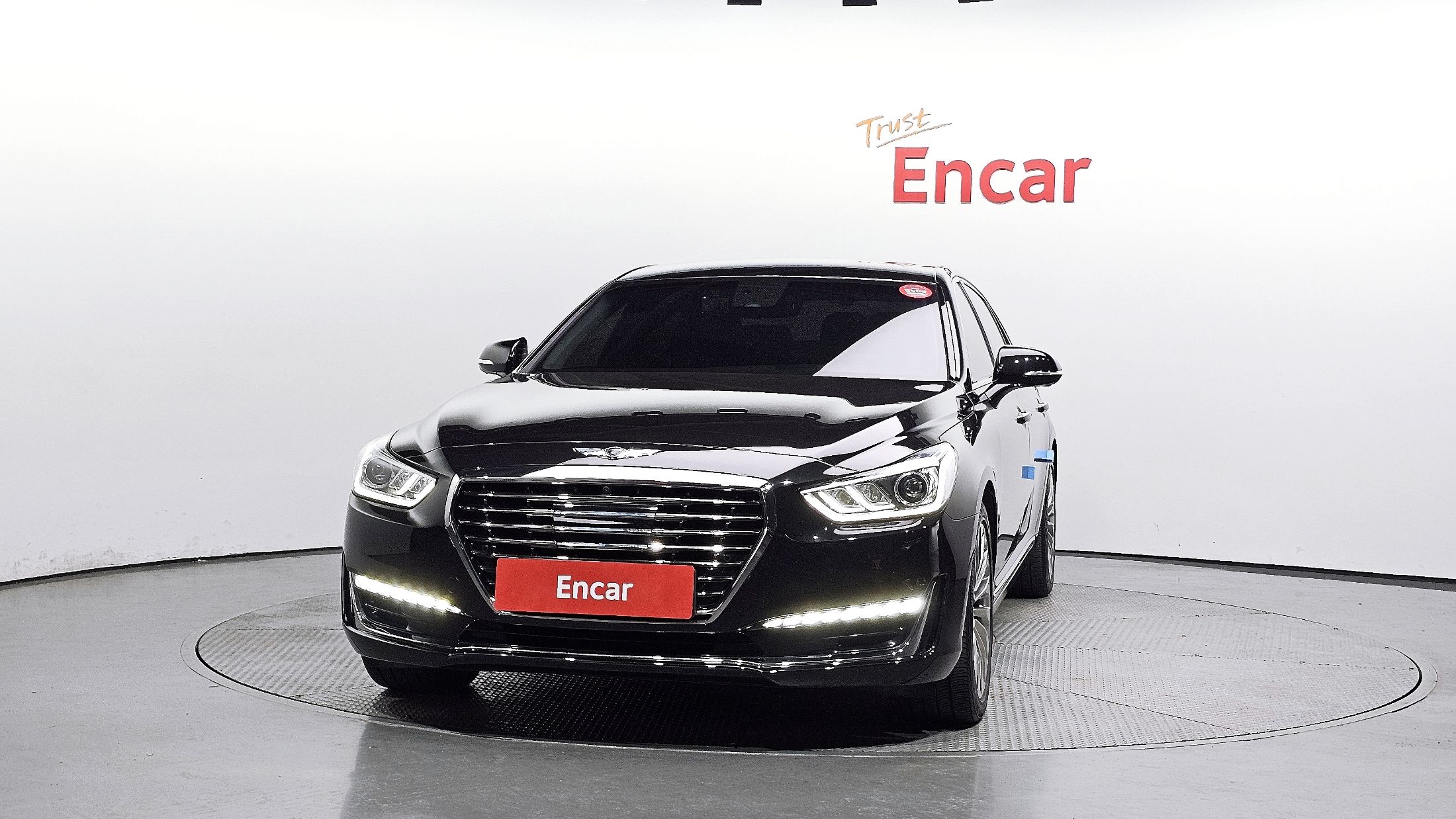 GENESIS EQ900 2018