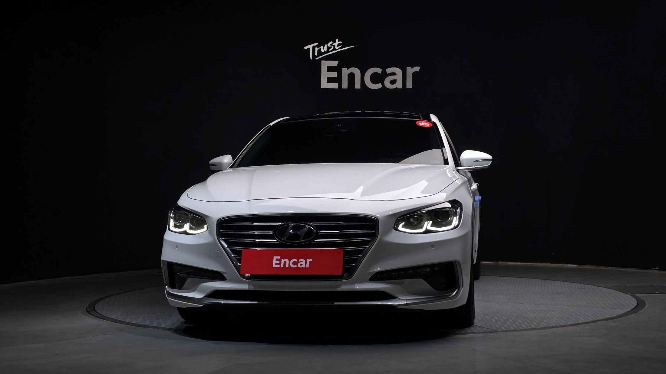 HYUNDAI GRANDEUR IG HYBRID 2017