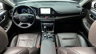 HYUNDAI GRANDEUR IG HYBRID 2017