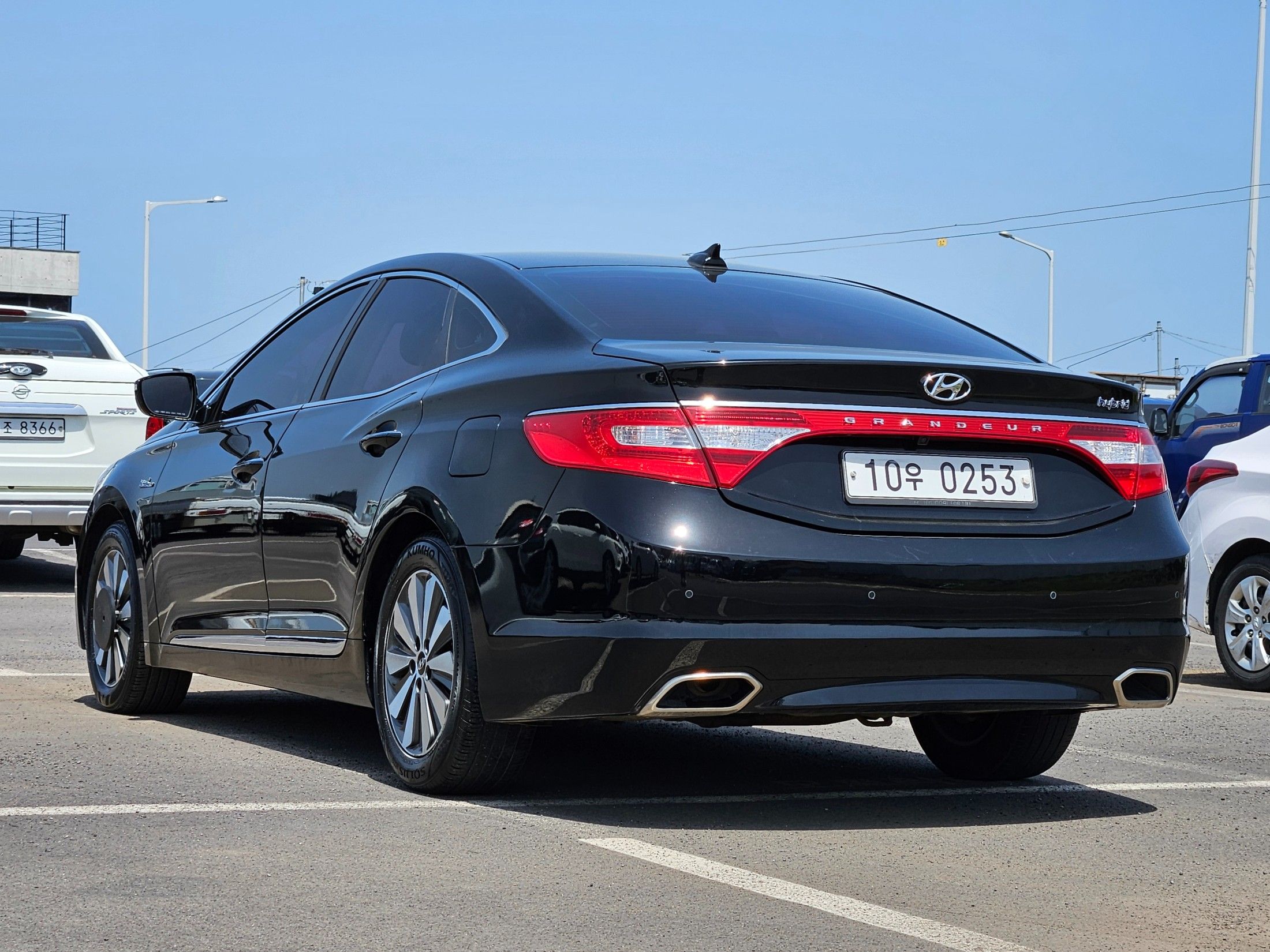 HYUNDAI GRANDEUR HG HYBRID