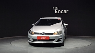 VOLKSWAGEN GOLF 2014