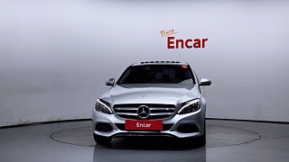 MERCEDES BENZ C-CLASS W205 2016